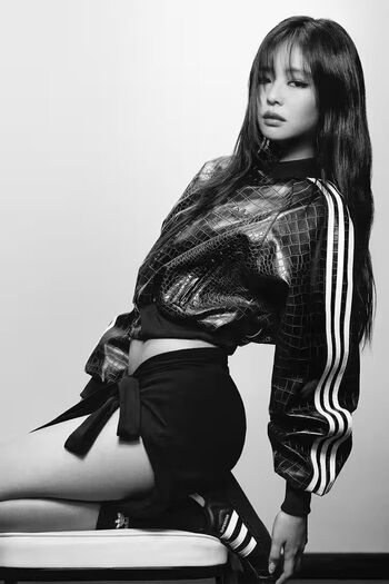 Jennie blkpik page leaked private photo uncensored HD quality