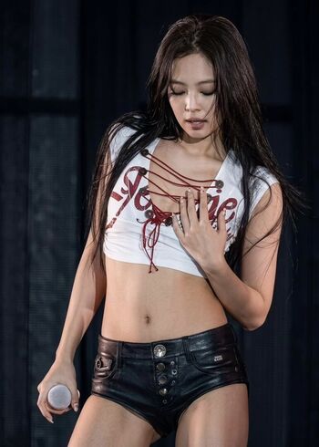 Jennie blkpik page leaked private photo uncensored HD quality
