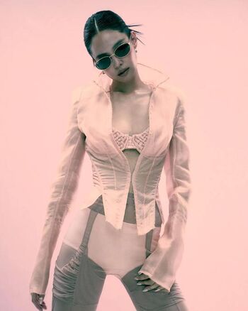 Jennie blkpik page leaked private photo uncensored HD quality