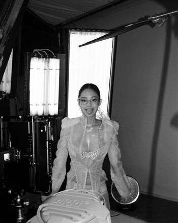 Jennie blkpik page leaked private photo uncensored HD quality