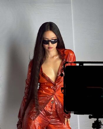 Jennie blkpik page leaked private photo uncensored HD quality