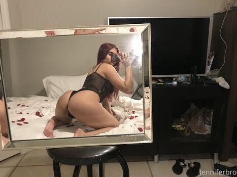 Jennifer bro leaked private photo uncensored HD quality