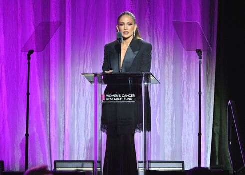 Jennifer lopez  page leaked private photo uncensored HD quality