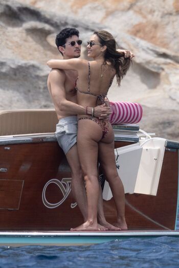 Jessica alba  page leaked private photo uncensored HD quality