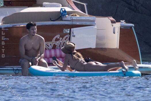 Jessica alba  page leaked private photo uncensored HD quality