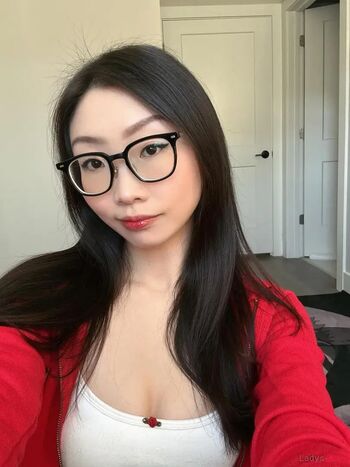 Jinnychu leaked private photo uncensored HD quality