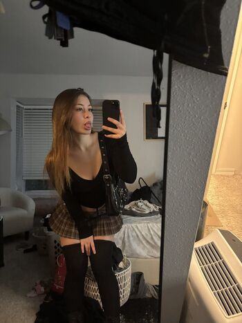 Jollyranchrzoo leaked private photo uncensored HD quality