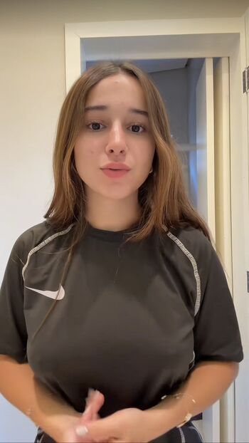 Julia petroni leaked private photo uncensored HD quality