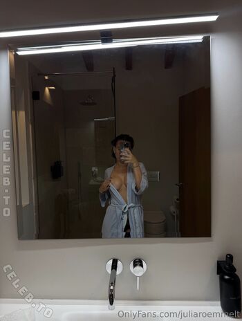 Julia rommelt  page leaked private photo uncensored HD quality