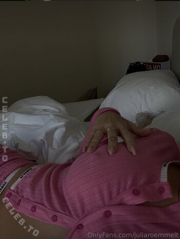 Julia rommelt  page leaked private photo uncensored HD quality