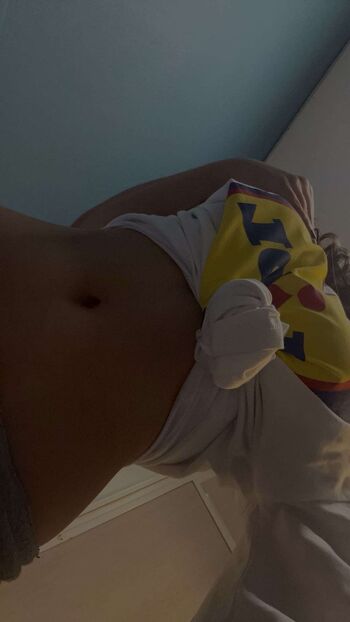 Juliadeville leaked private photo uncensored HD quality
