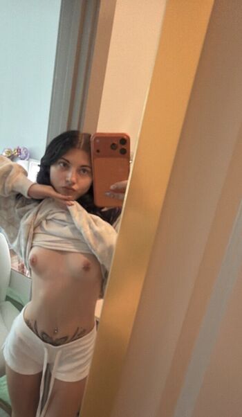 Kalani leaked private photo uncensored HD quality