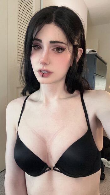 Kalindra chan leaked private photo uncensored HD quality