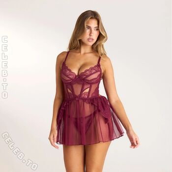 Kara del toro page leaked private photo uncensored HD quality