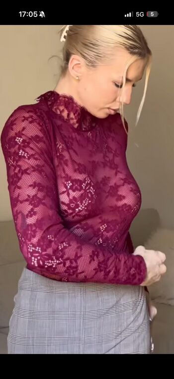 Karinamucha leaked private photo uncensored HD quality
