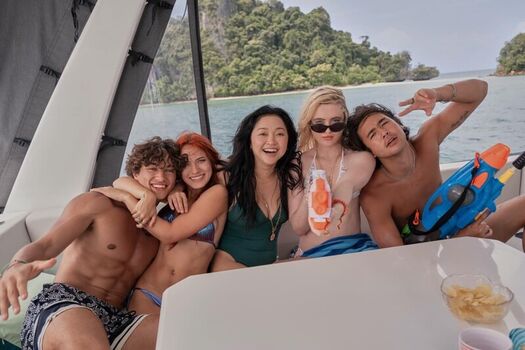 Kathrynton leaked private photo uncensored HD quality