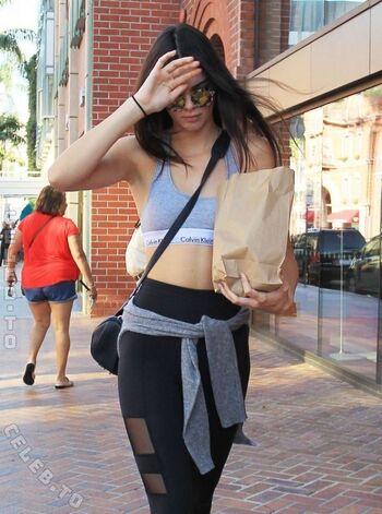 Kendall jenner  page leaked private photo uncensored HD quality