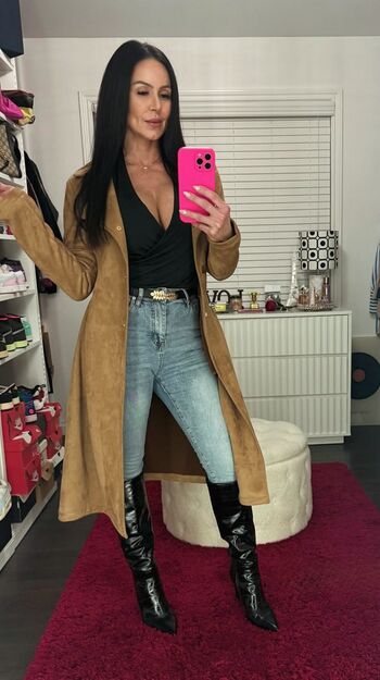 Kendra lust  page leaked private photo uncensored HD quality