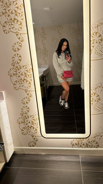 Kendra lust  page leaked private photo uncensored HD quality