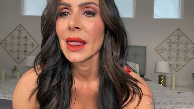 Kendra lust  page leaked private photo uncensored HD quality