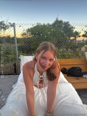 Kiara djimsiti page leaked private photo uncensored HD quality