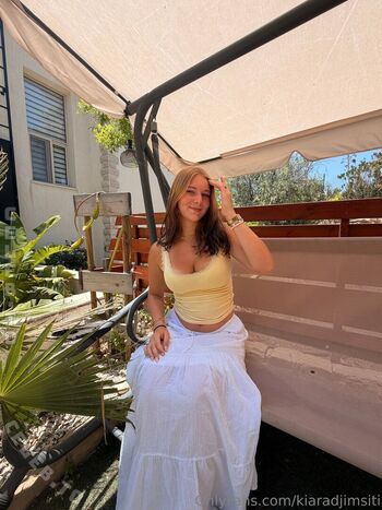 Kiara djimsiti page leaked private photo uncensored HD quality