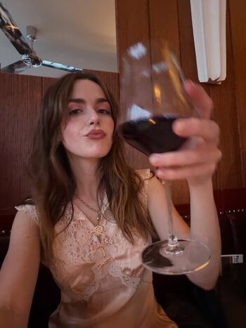 Kiernan shipka  page leaked private photo uncensored HD quality