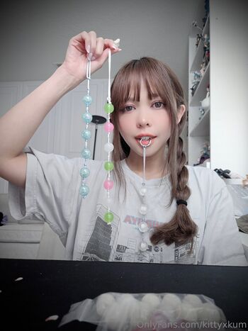 Kittyxkum  page leaked private photo uncensored HD quality