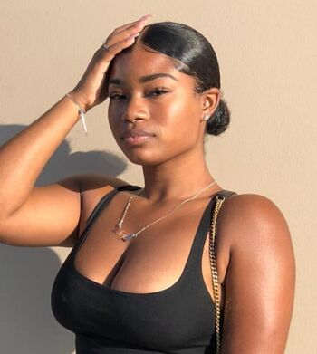 Kurlykyy  page leaked private photo uncensored HD quality