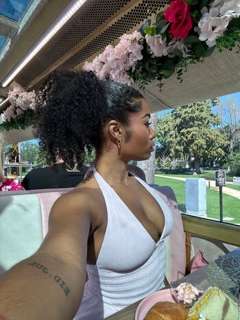 Kurlykyy  page leaked private photo uncensored HD quality