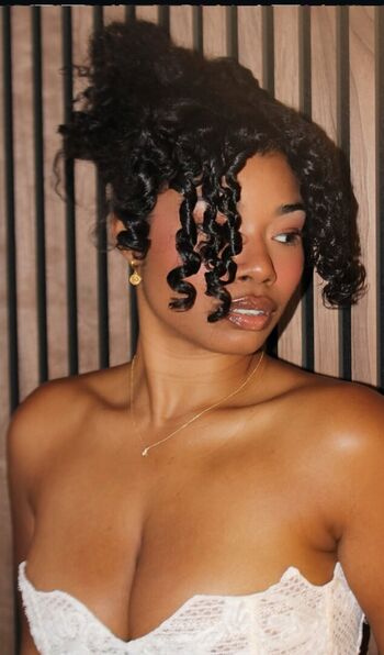 Kurlykyy leaked private photo uncensored HD quality