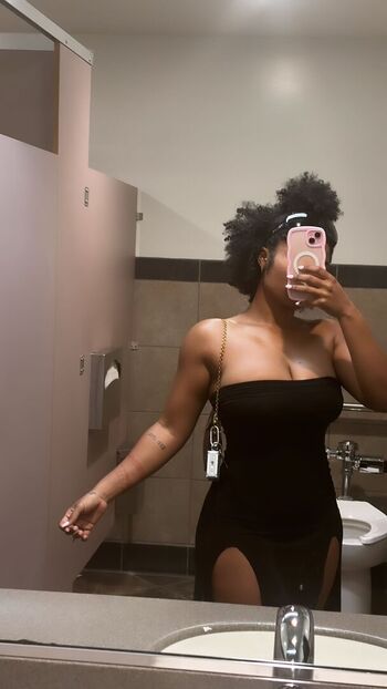 Kurlykyy leaked private photo uncensored HD quality