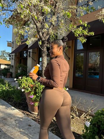 Kurlykyy leaked private photo uncensored HD quality