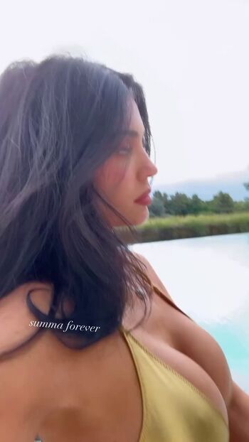 Kylie jenner  page leaked private photo uncensored HD quality