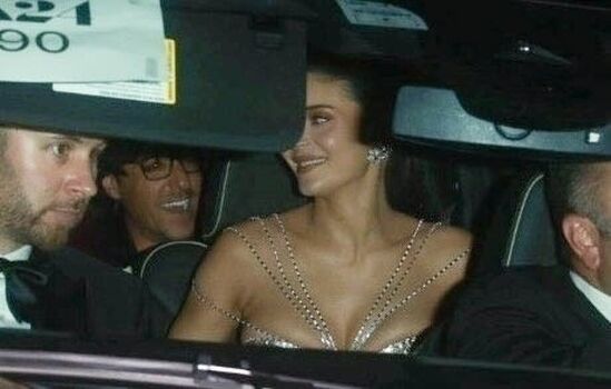 Kylie jenner  page leaked private photo uncensored HD quality