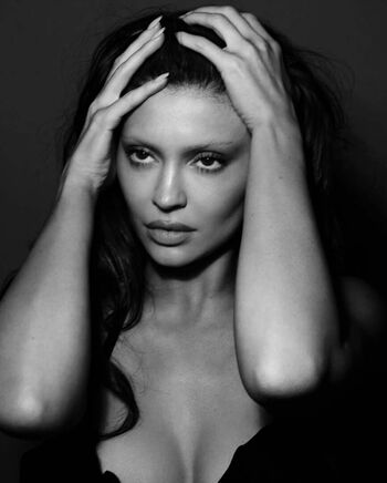 Kylie jenner  page leaked private photo uncensored HD quality