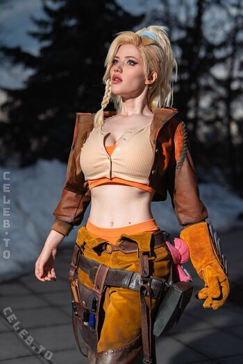 Lada lyumos  page leaked private photo uncensored HD quality