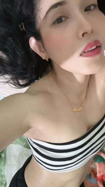 Lady fitwith masee page leaked private photo uncensored HD quality