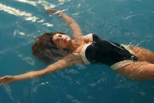 Laetitia casta leaked private photo uncensored HD quality