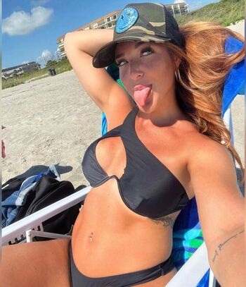 Lainey reid page leaked private photo uncensored HD quality