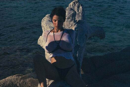 Lasirena page leaked private photo uncensored HD quality