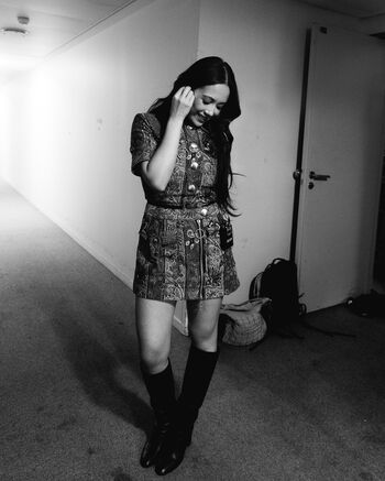 Laufey lin page leaked private photo uncensored HD quality