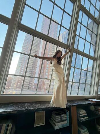 Laufey lin leaked private photo uncensored HD quality