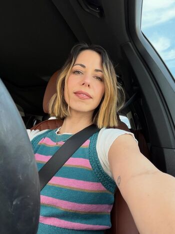 Laura bailey leaked private photo uncensored HD quality