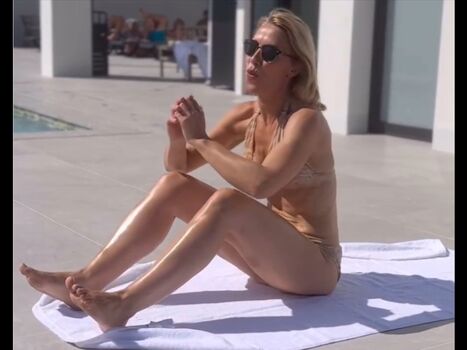 Laura hamilton leaked private photo uncensored HD quality