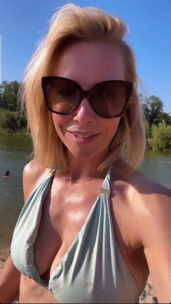 Laura hamilton page leaked private photo uncensored HD quality