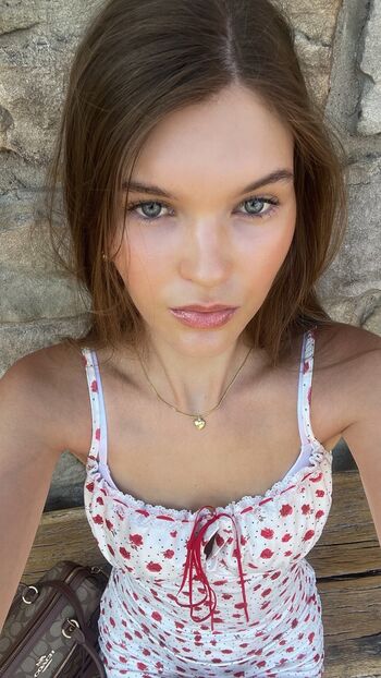Laurafermann page leaked private photo uncensored HD quality