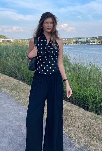 Laurafermann page leaked private photo uncensored HD quality