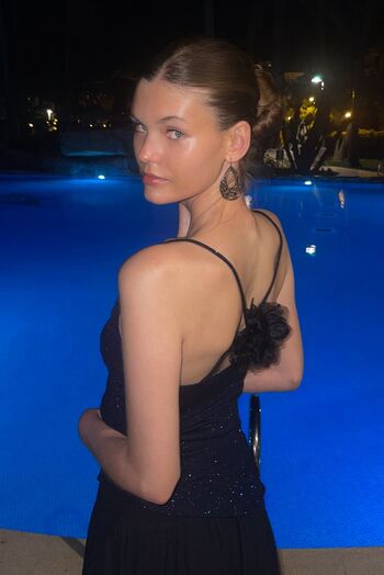 Laurafermann page leaked private photo uncensored HD quality
