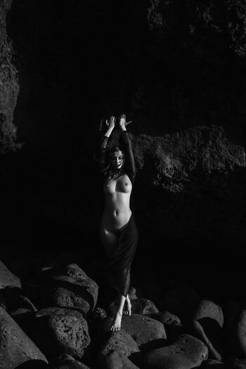 Layanadevis page leaked private photo uncensored HD quality